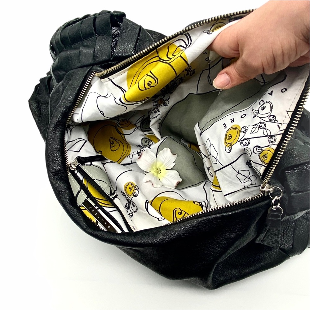 LIKE NEW Dautore Stitched X-Large HOBO Bag - Picture 11 of 15